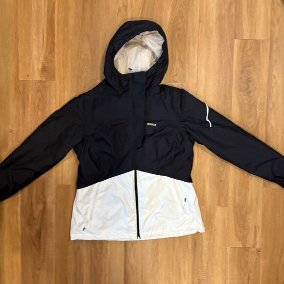 WEDZE Piste 180 Women’s Ski Jacket – Warm, Waterproof, Functional - Picture 2 of 12